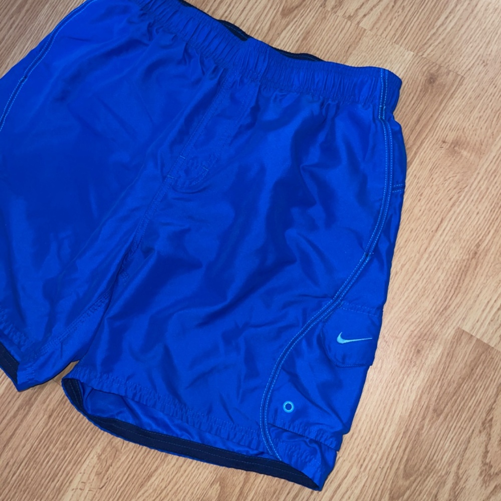 Nike Men’s Retro Royal Blue Mesh Lined Cargo Swim Trunks / Shorts Size Large - Picture 2 of 7